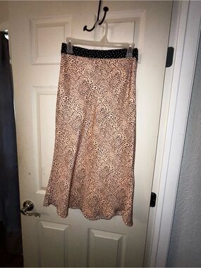 Polka Dot Trim Leopard Print Midi Skirt - Pink